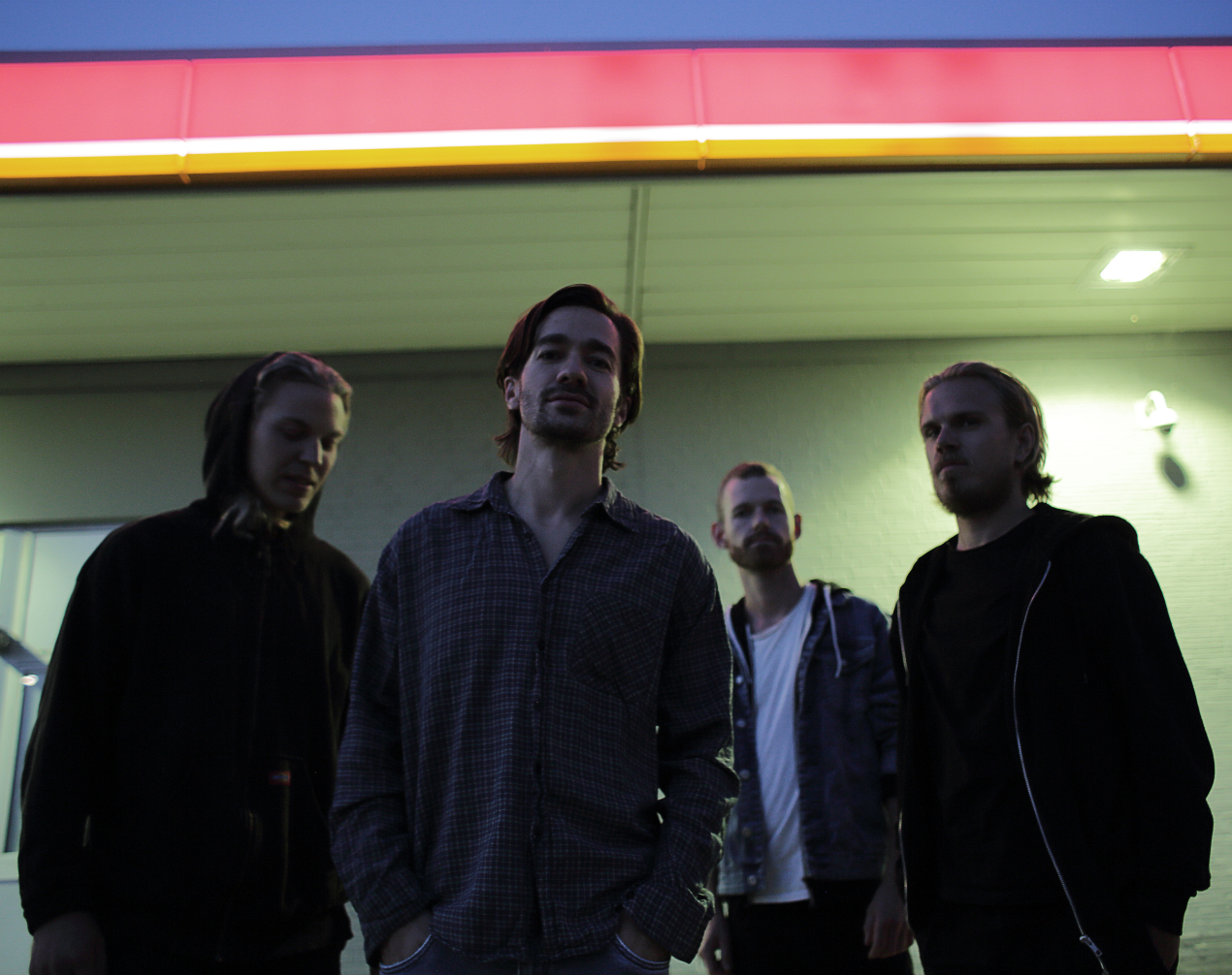 FIRS: Det svimler af stjernedrift og dommedagsprofeti